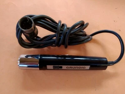 Micrófono retro vintage Grundig modelo GDM 305 años 70 hecho en Alemania Foto 1 de 4