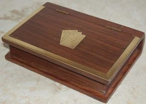  DOPPELKARTENETUI MIT BUCH AUS TEAK UND MESSING,"Bootspiele" GESCHENKIDEE. - Bild 1 von 1