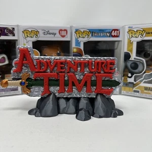 3D gedrucktes ADVENTURE TIME Fanschild für Ihre Pops & Sammlerstücke - Bild 1 von 4