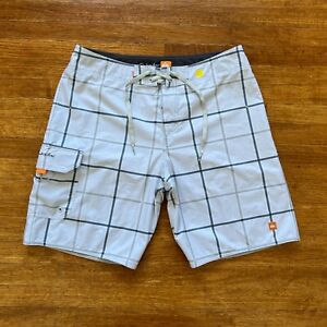 Quiksilver Cargo Board Shorts Men 34 Waterman Plaid Stretch Surf Outdoors