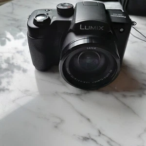 Panasonic LUMIX DMC-FZ5 Compact Digital Camera (No Battery) Untested - Picture 1 of 6