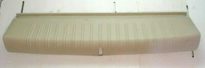 Chevrolet Malibu Maxx LT 2005 V6 tampa de trava traseira acabamento neutro leve porta-malas - Imagem 1 de 4