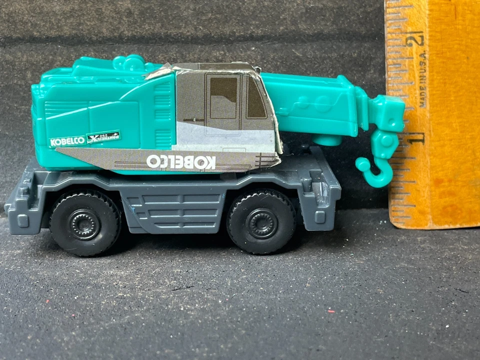 Tomy Tomica 73 KOBELCO GRÚA TERRENO ÁSPERO PANTHER-X 250 en muy buen estado Foto 1 de 4