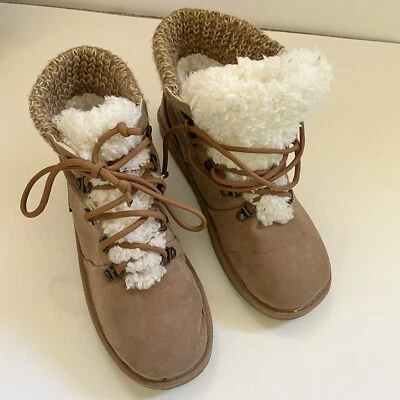 Mukluks Women Ankle Boots Sz 9 Faux Fur & Suede Moccasins Sherpa Lace-ups Brown - Image 1 of 4