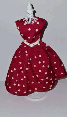 Pré-encomenda Vintage Boneca Sindy Vestido Manchado Vermelho e Cinto Compatível Apenas com Vestido Sindy - Imagem 1 de 4