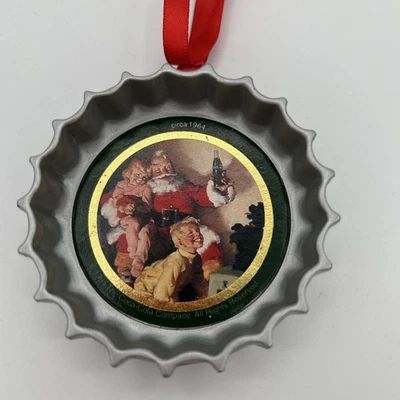 VINTAGE COCA-COLA BOTTLE TOP "Trim-A-Tree" COLLECTION - SANTA ORNAMENT - 1994 - Image 1 of 2