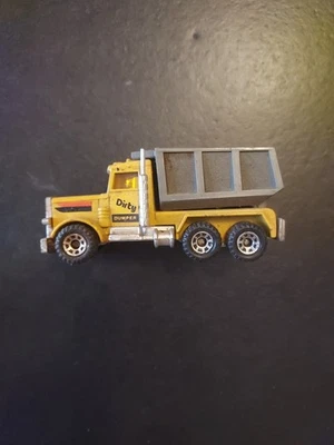 Винтажный спичечный коробок 1981 Peterbilt грязный самосвал желтый самосвал самосвал самосвал - Изображение 1 из 4