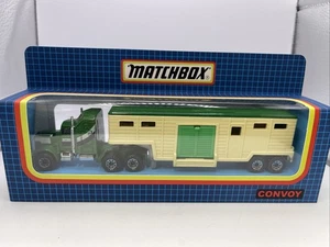 VINTAGE MATCHBOX CONVOY CY6 KENWORTH HORSEBOX TRANSPORTER TRUCK Mint - Picture 1 of 6