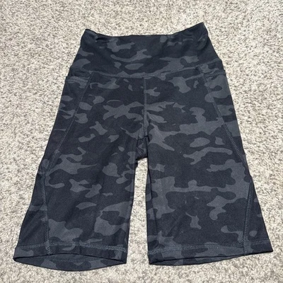 Bermuda atlética feminina Danskin tamanho XS camuflagem extra pequena (22x9) - Imagem 1 de 4