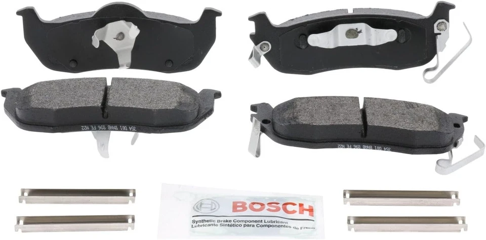 Juego Pastillas Freno Traseras Semimetálicas Azul Bosch BE1041H para Nissan Titan 04-15 Foto 1 de 1