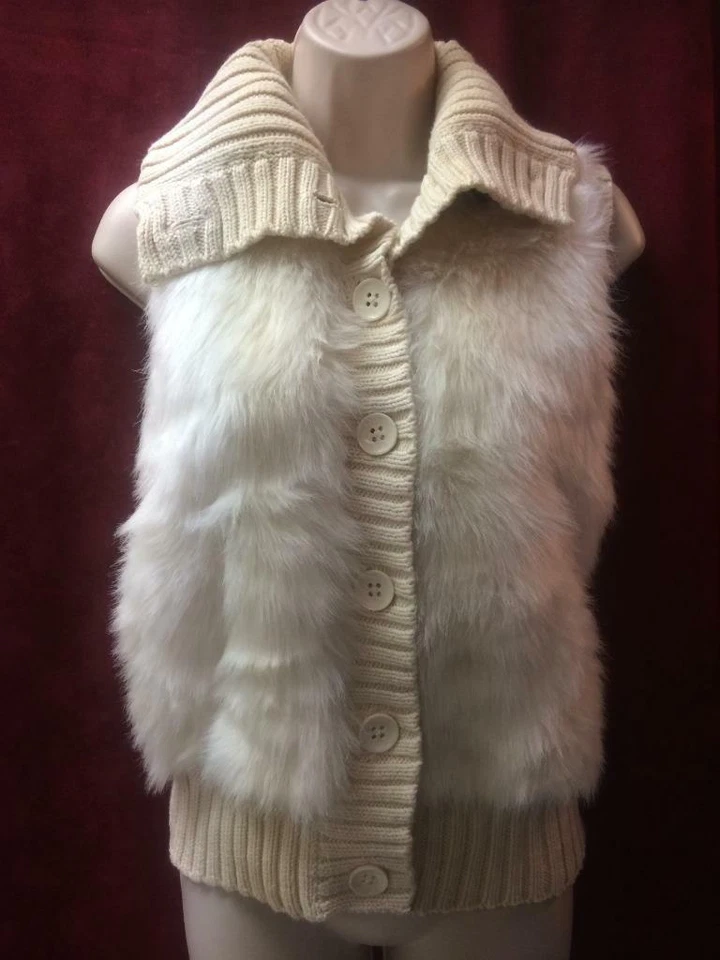GAP Kids NWT Ivory Faux Fur Sweater Vest  XXL 14-16 - Image 1 of 1
