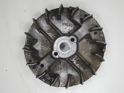 volant magnétique de moteur Briggs & Stratton  09d902-2006-e1 - 795549 - Photo 1/2