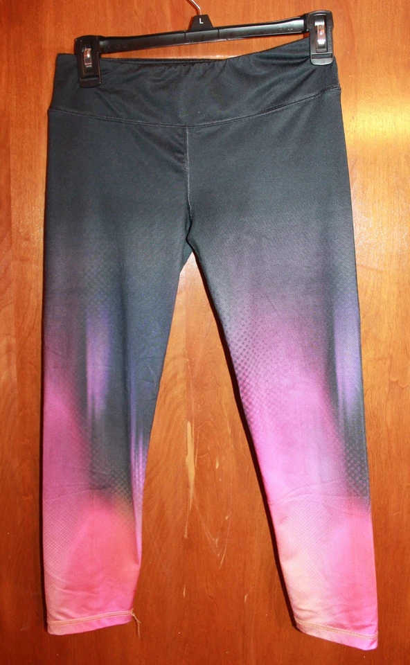 SO Ladies' Small CROPPED LEGGINGS ("SO Perfect Yoga" orange/pink/black) GUC - Image 1 of 1