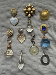 Lot of 9 Magnificent Vintage French Designer solo earrings - Resin, Lucite - Picture 1 of 21