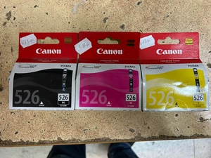 KIT 3 CARTUCCIE CANON CLI-526 ORIGINALE PIXMA MG5150/PIXMA MG5250 - Foto 1 di 2