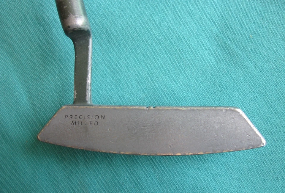 Spalding  Molitor Model No. 7 Putter M/L/H Precision Milled Putter Golf Club - Image 1 of 4