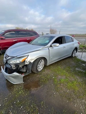 TRANSMISSION OIL COOLER 2160628X0B 2016 NISSAN ALTIMA - Imagem 1 de 4