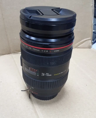 Canon EF 24-70mm f/2.8L USM Black Lens - Image 1 of 4