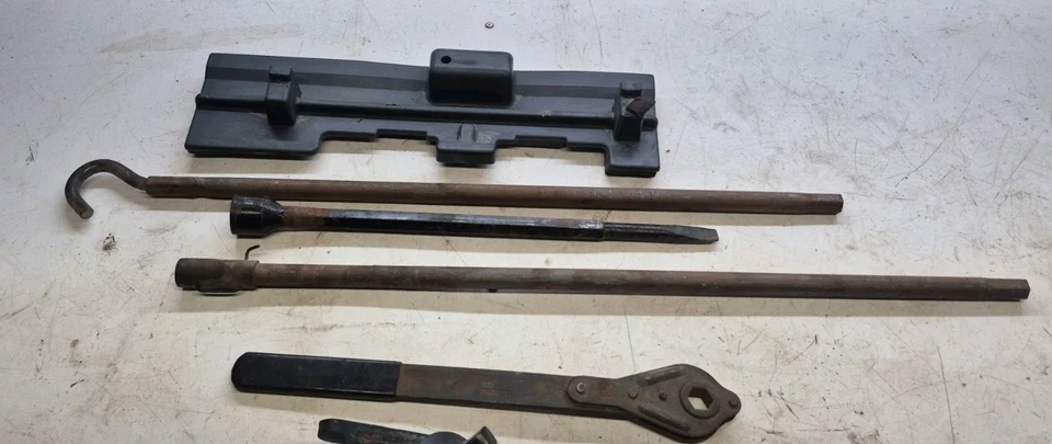 88-98 OBS Chevrolet Silverado GMC Sierra Kit de Repuesto Herramientas C/K 2500 1500 OEM Foto 1 de 2