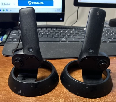 Controladores de realidad virtual mixta HP Windows 938832-0 derecha e izquierda  Foto 1 de 2