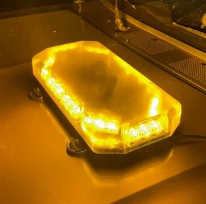 CODE 3 - PSE- AMBER-MINI LIGHTBAR- 17.5” MAGNET MOUNT 12v - Picture 1 of 3