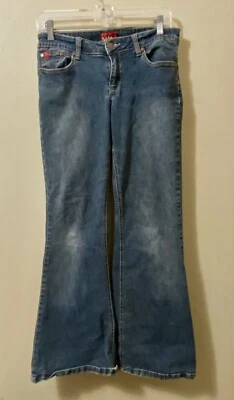 TILT Dark Wash Blue Jeans Low Rise Boot Cut Flare Distressed Stretch sz 7 Short - Image 1 of 4