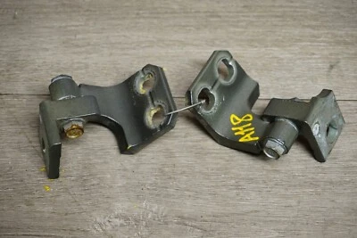 GRAY 2013-2016 DODGE DART AERO SEDAN FRONT LEFT UPPER & LOWER DOOR HINGE SET OEM - Image 1 of 4