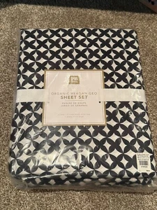 New Organic Reagan Geo Sheet Set - XL Twin - Black - Picture 1 of 3