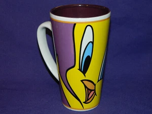 Tweety Bird Mug 18 oz 6" Tall Looney Tunes Warner Bros. 1998 Gibson - Picture 1 of 4