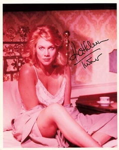 Kathleen Turner Actress Signed Autograph 8 x 10 Photo PSA DNA *46 - Picture 1 of 3