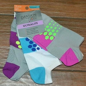 Danskin Now LADIES 3 PAIRS ULTRALITE SOCKS Traction Control - Picture 1 of 1