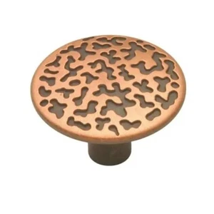 BELWITH Southwest Lodge 1-1/4 Diameter Round Antique Copper Cabinet Knob P102-AC - Picture 1 of 1