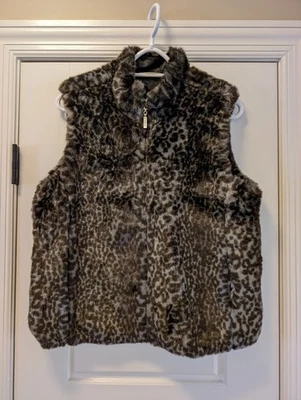 Chaleco Guess Imitación Piel Leopardo Estampado Animal Talla Mediana Reversible Usado en Excelente Condición Foto 1 de 4