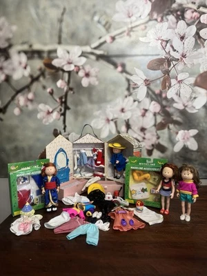 Lote De Colección Eden Toys Muñeca Madeline y Amigos Con Estuche De Transporte Casa París Foto 1 de 4