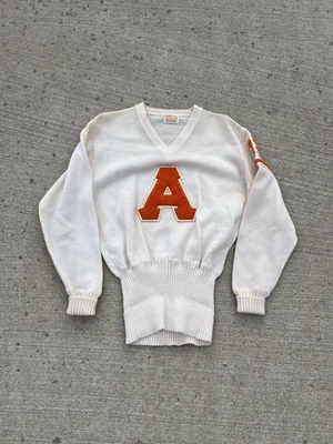 Suéter Clase Lana Años 50 Talla Pequeña 19 X 23 1/2. Tiene amarillamiento y agujeros ☼ Foto 1 de 4