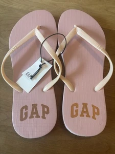 GAP Women’s Basic Flip Flop Size 8 Soft PINK Light Weight Summer NWT - Picture 1 of 3