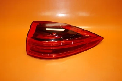 PORSCHE CAYENNE LUZ TRASERA PASAJERO DERECHO 2015 2016 2017 95863106221 OEM Foto 1 de 4