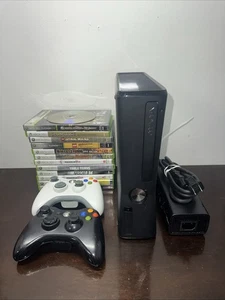 Paquete Consola Xbox 360 S 250gb con 13 Juegos 2 Mandos Probados - Imagen 1 de 22