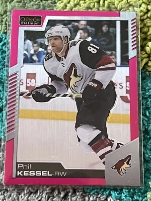 Phil Kessel 2020-21 O-Pee-Chee OPC Platinum Matte Pink Parallel #76 Coyotes - Image 1 of 2