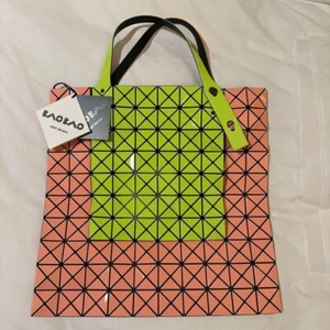 BAO BAO Issey Miyake Tote Bag authentic Made in Japan PRISM KANGAROO W16" 16H" - Picture 1 of 12