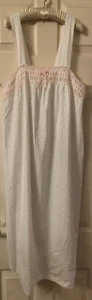 St Micheal Embroidery Anglaise Nightdress - Picture 1 of 3
