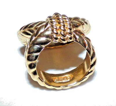 DE COLECCIÓN CHRISTIAN DIOR TONO DORADO OVALADO BUFANDA ANILLO ACCESORIO FIRMADO CUERDA TORCIDA Foto 1 de 4