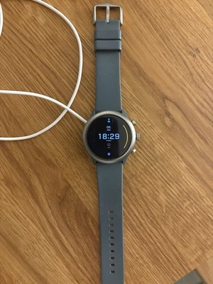 Fossil Sport 2200 Smartwatch - Bild 1 von 2