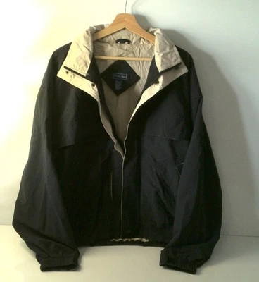 Chaqueta cortavientos Winner Mate para hombre negra y beige resistente al agua talla XL Foto 1 de 4