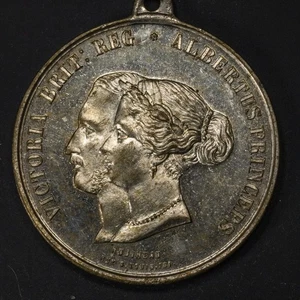 Medalla 1855 Francia Visita de la Reina Victoria y el Príncipe Alberto en ParísRara - Imagen 1 de 2