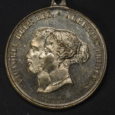 Medalla 1855 Francia Visita de la Reina Victoria y el Príncipe Alberto en ParísRara Foto 1 de 2