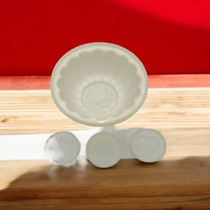 Vintage Tupperware Jel-N-Serve Jello Mold Contenitore #616- Stella, albero, tulipano, cuore - Foto 1 di 11
