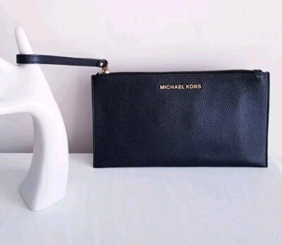 AUTHENTIC -"MICHAEL KORS"- BLACK - PEBBLED - LEATHER - WRISTLET - MODEL "MERCER" - image 1 of 4