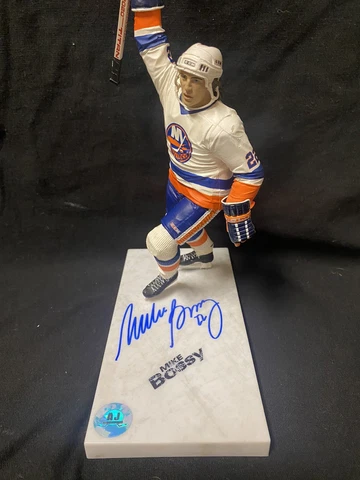 NY Islanders McFarlane NHL Legends Series 2 Mike Bossy - Signed AJ Sports COA Cover