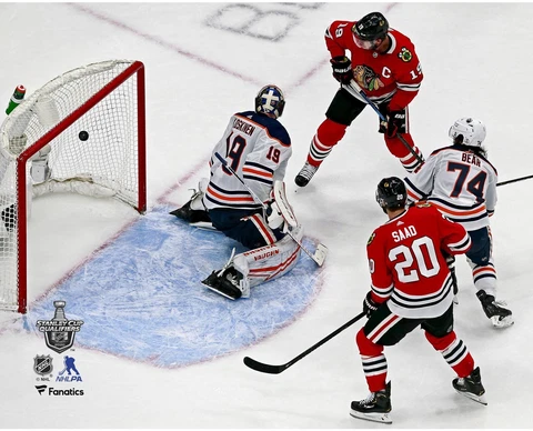 Jonathan Toews Chicago Blackhawks Unsigned 2020 Stanley Cup Cover
